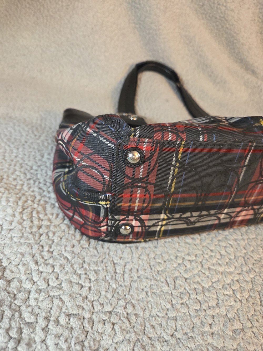 Coach Plaid Shoulder Bag with Black Trim and Red Accent - Picture 6 of 11